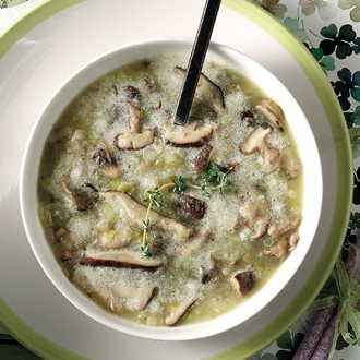 Χορτοφαγική μαγειρίτσα με μανιτάρια