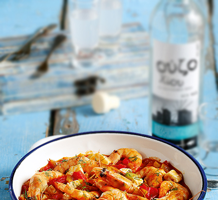 Γαρίδες σαγανάκι με ούζο και γλυκάνισο