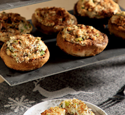 Λευκά μανιτάρια γεμιστά