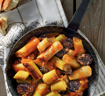 Πράσα με δαμάσκηνα