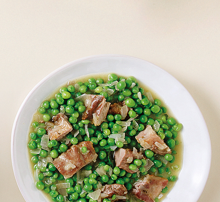 Αρακάς με αρνάκι