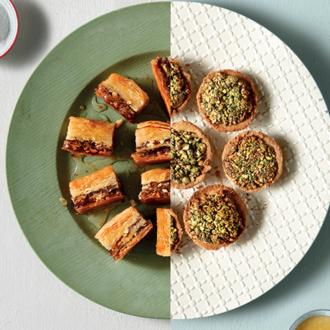 Ταρτάκια μπακλαβά με γέμιση από μπαχαρικά και μέλι