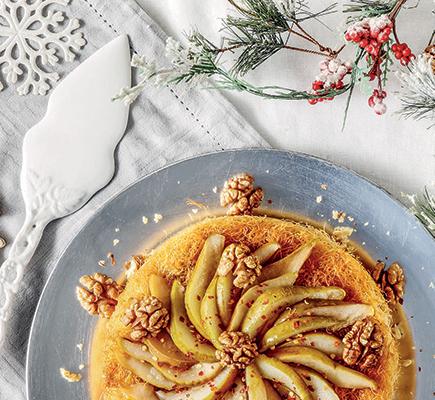 Πίτα με κανταΐφι, vegan τυριά, αχλάδι και καρύδια, πίτα με αχλάδια