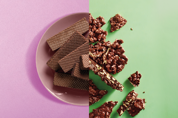 Χειροποίητες γκοφρέτες με μαύρη σοκολάτα, φιστικοβούτυρο και καλαμποκογκοφρέτες